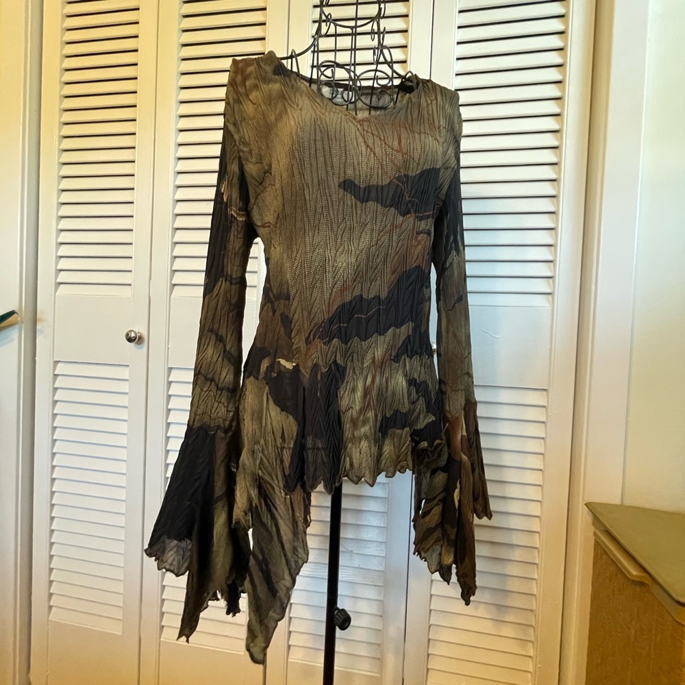 Vintage Multicolor Flared Sleeve Blouse